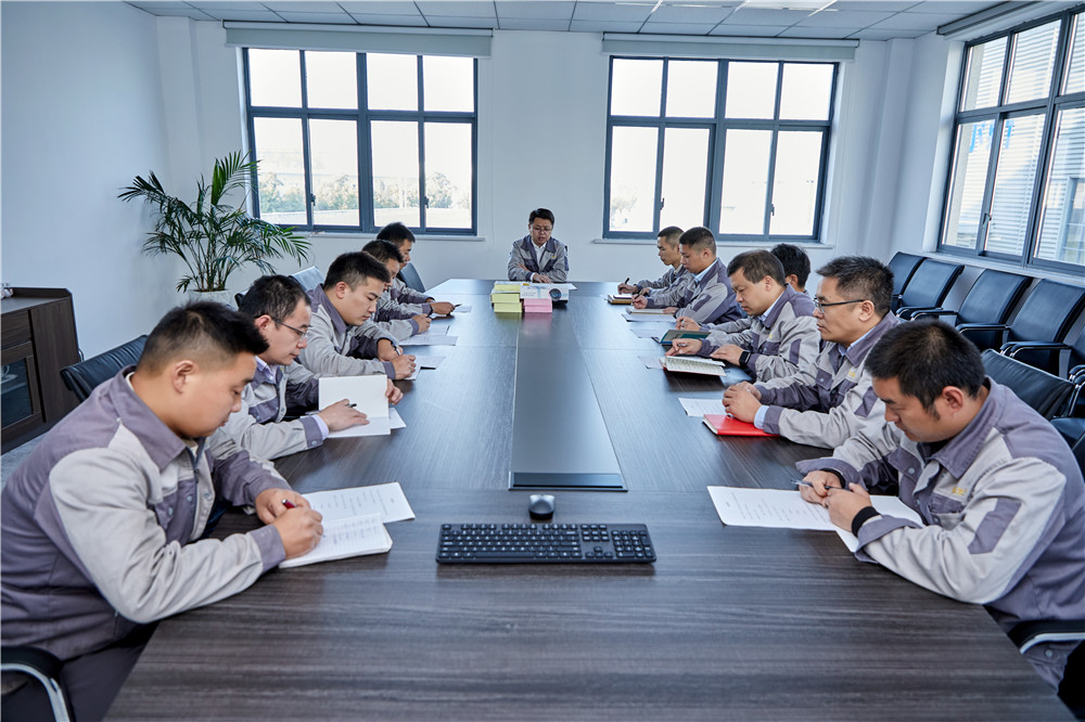 擁有強大的技術(shù)團隊